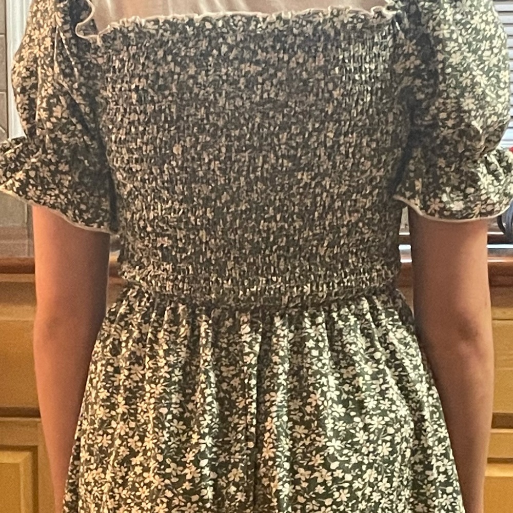 XS SHEIN dress. New, worn once